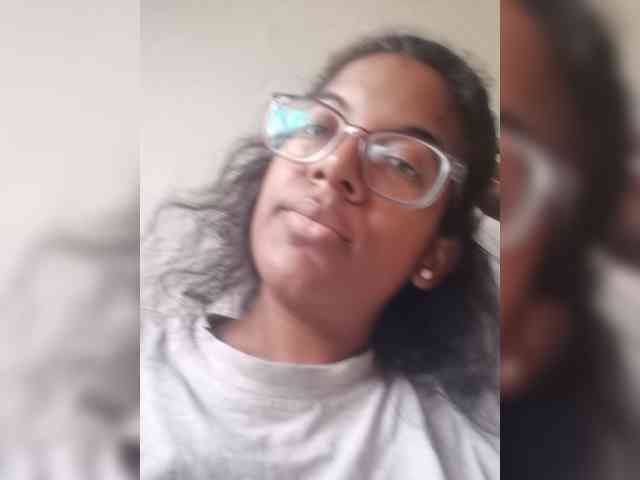 IndianBeaut webcam
