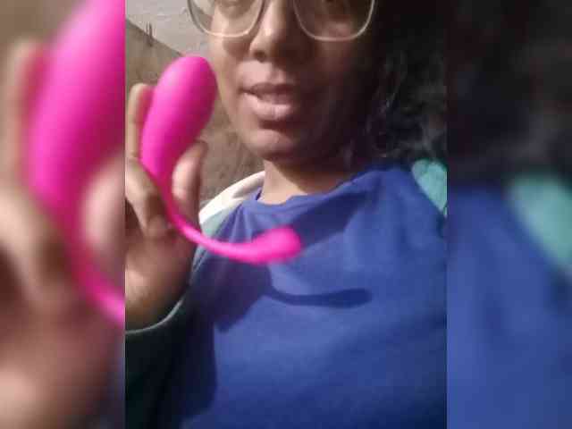 IndianBeaut webcam