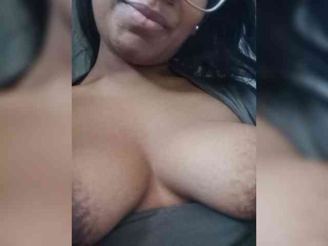 IndianBeaut webcam