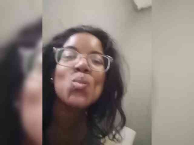 IndianBeaut webcam