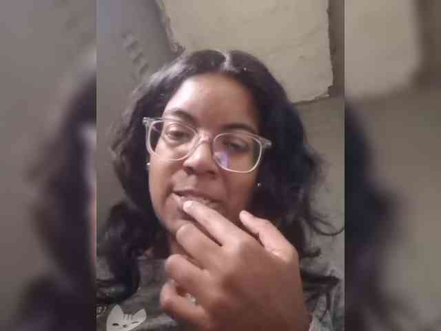 IndianBeaut webcam