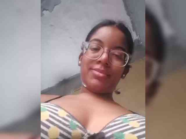 IndianBeaut webcam