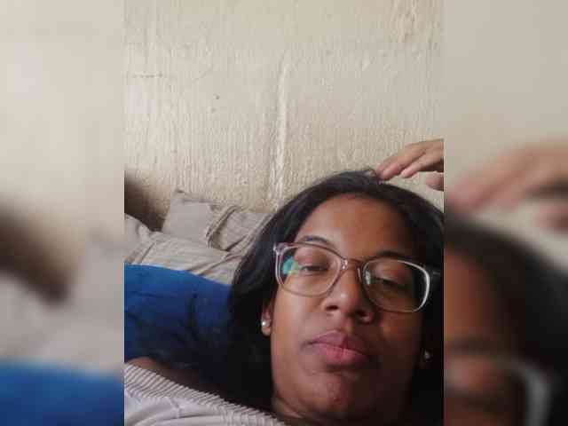 IndianBeaut webcam