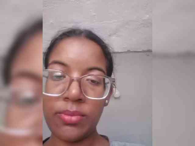IndianBeaut webcam