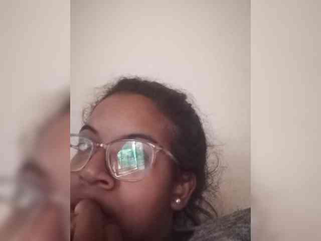 IndianBeaut webcam