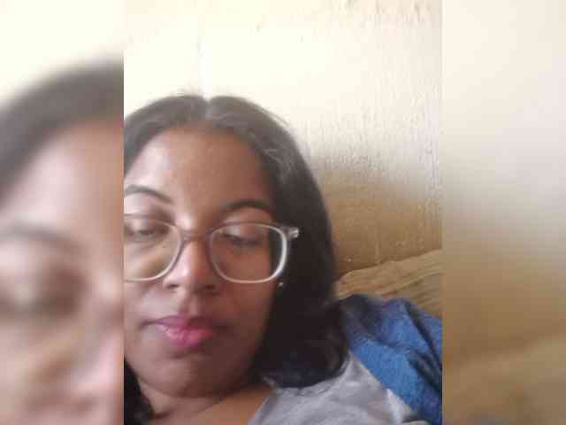 IndianBeaut webcam