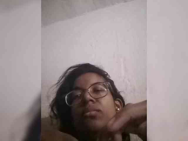 IndianBeaut webcam