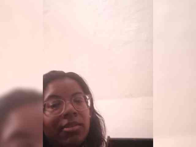 IndianBeaut webcam