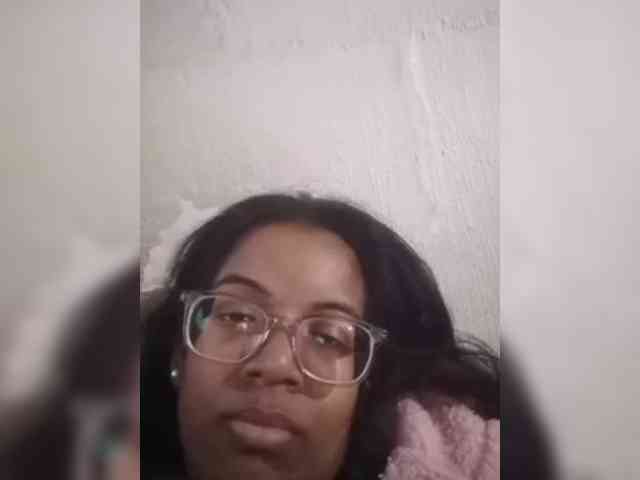 IndianBeaut webcam