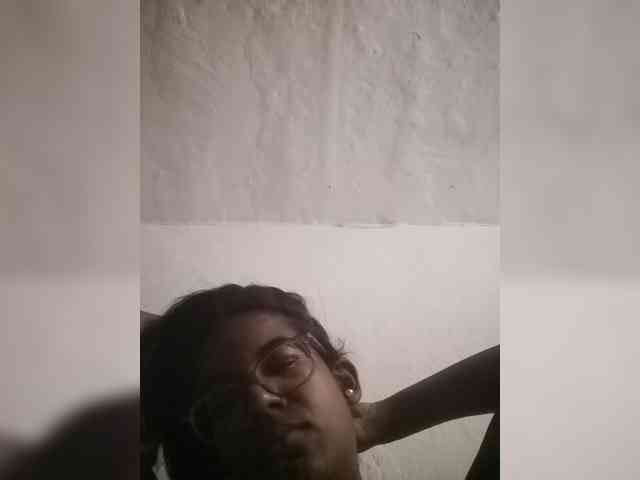 IndianBeaut webcam