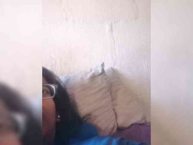 IndianBeaut webcam