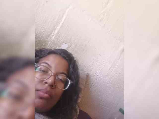 IndianBeaut webcam