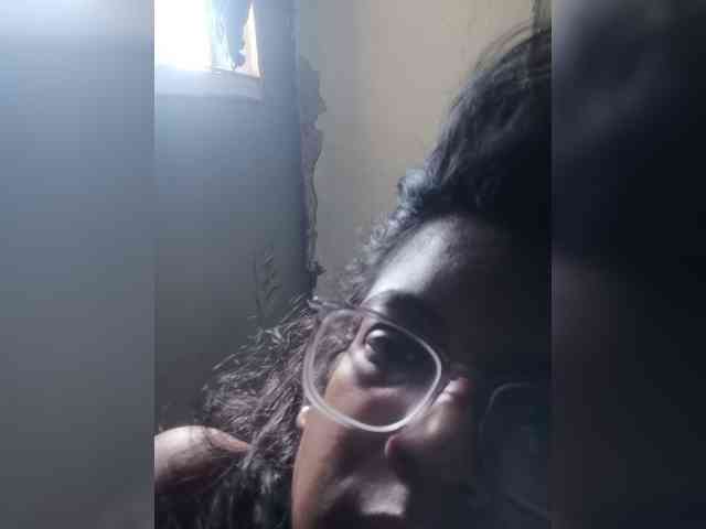 IndianBeaut webcam