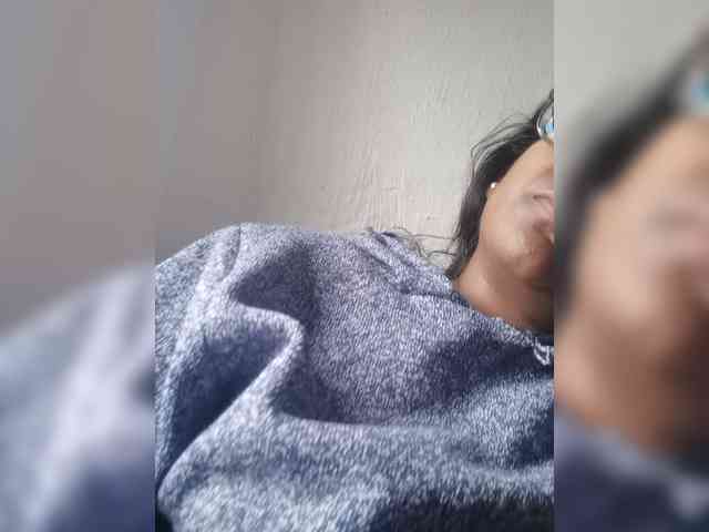 IndianBeaut webcam