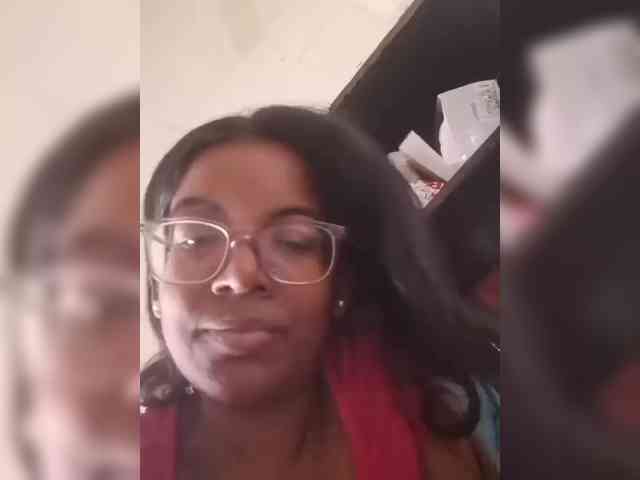 IndianBeaut webcam