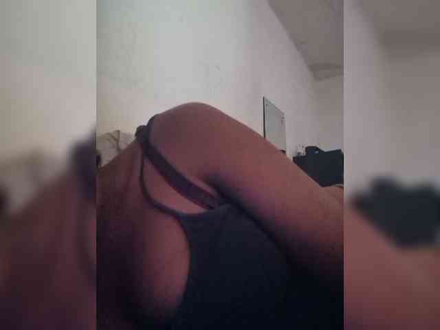 IndianBeaut webcam