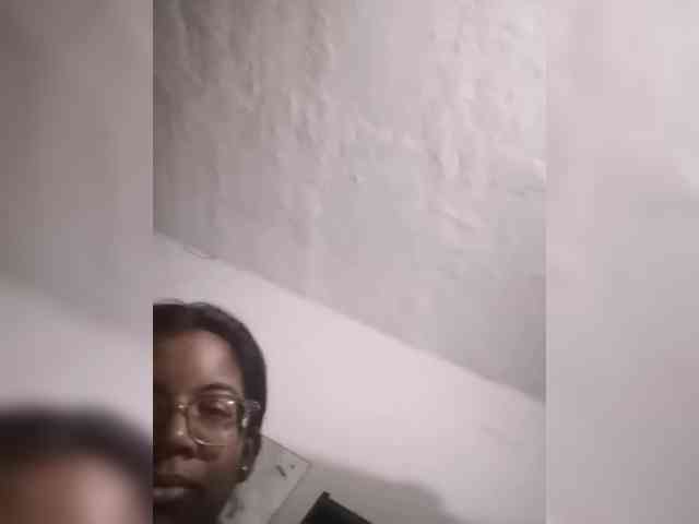 IndianBeaut webcam