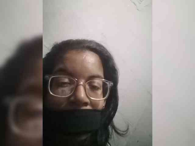 IndianBeaut webcam