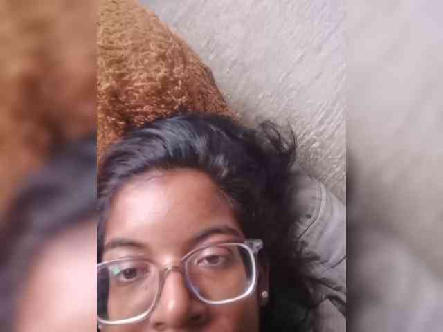 IndianBeaut webcam