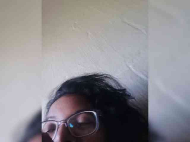 IndianBeaut webcam