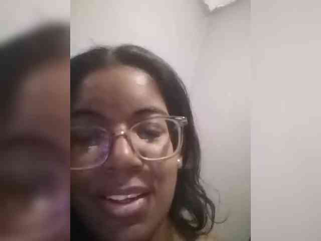 IndianBeaut webcam