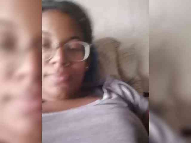 IndianBeaut webcam