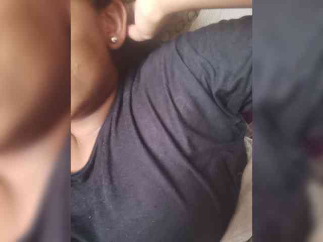 IndianBeaut webcam