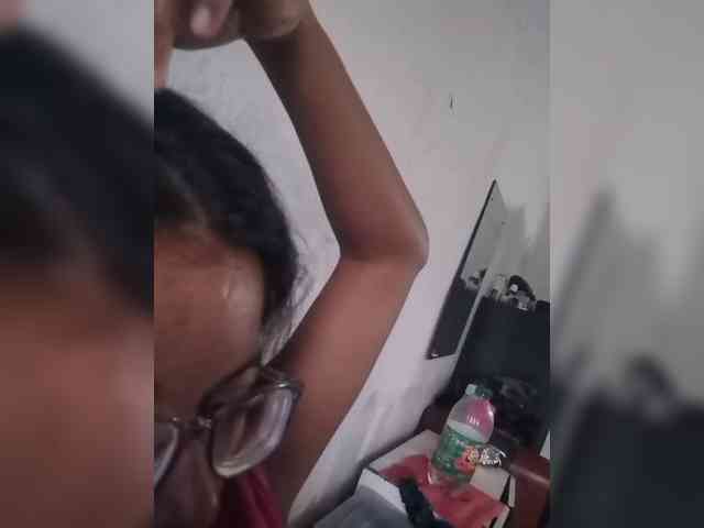 IndianBeaut webcam