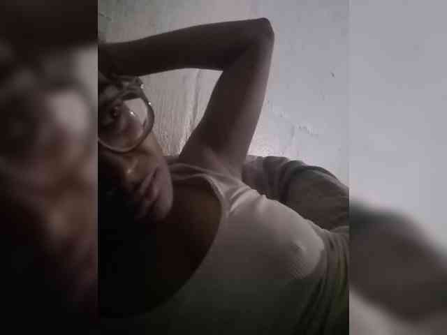 IndianBeaut webcam