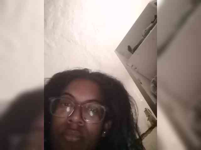 IndianBeaut webcam