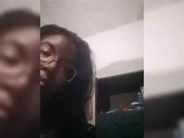 IndianBeaut webcam