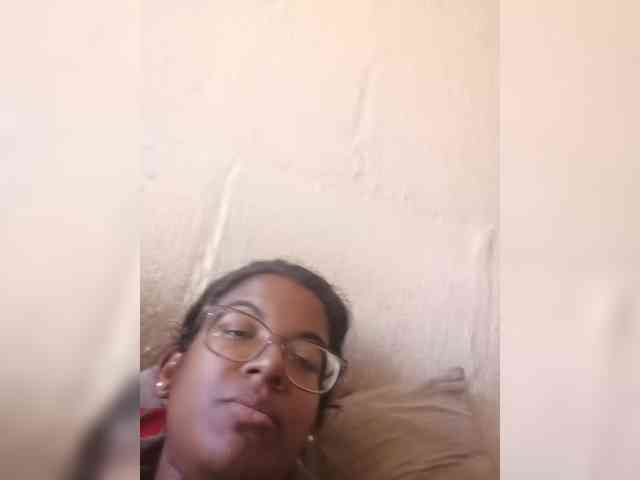 IndianBeaut webcam