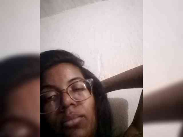 IndianBeaut webcam