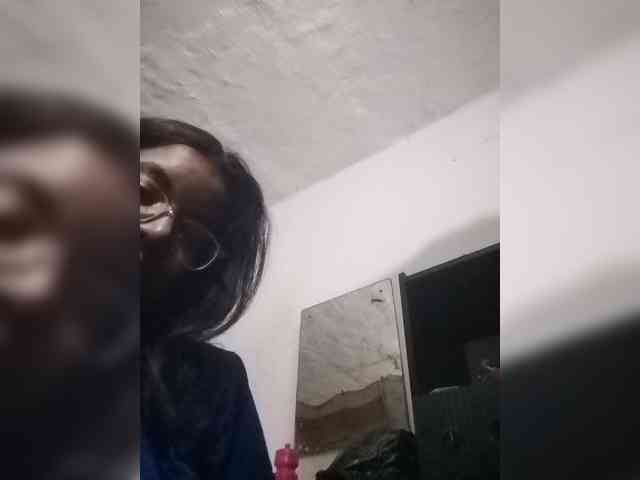 IndianBeaut webcam