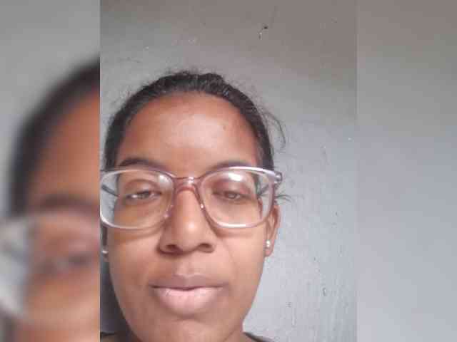 IndianBeaut webcam
