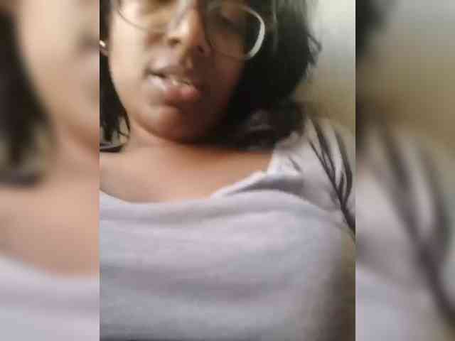 IndianBeaut webcam