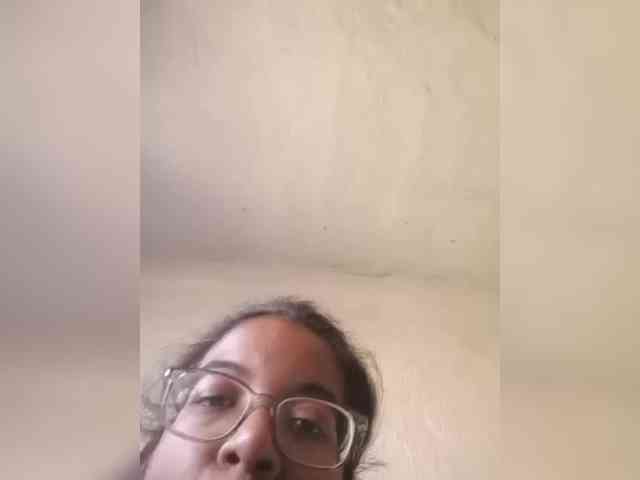 IndianBeaut webcam