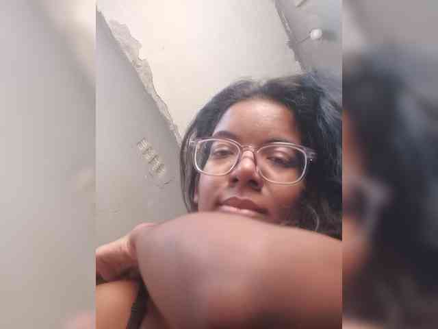 IndianBeaut webcam
