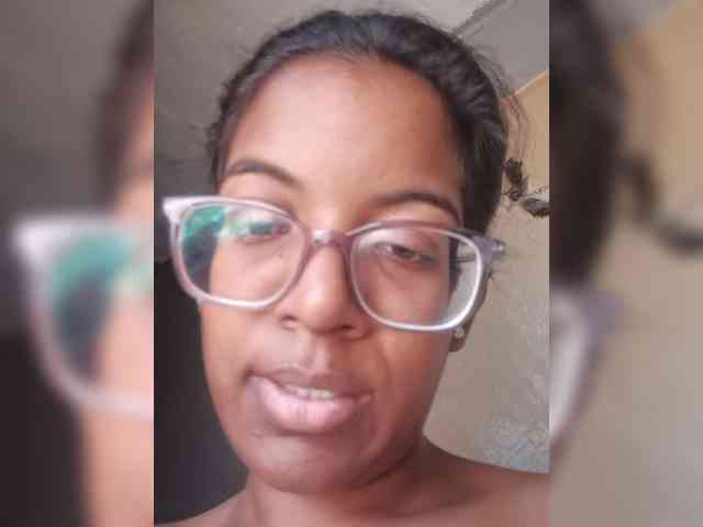 IndianBeaut webcam