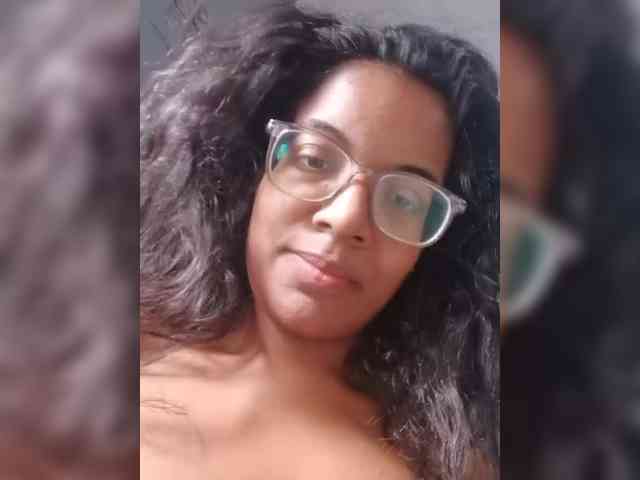 IndianBeaut webcam