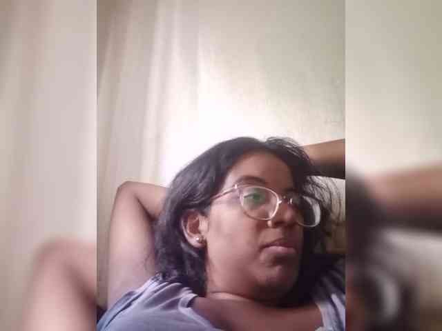 IndianBeaut webcam