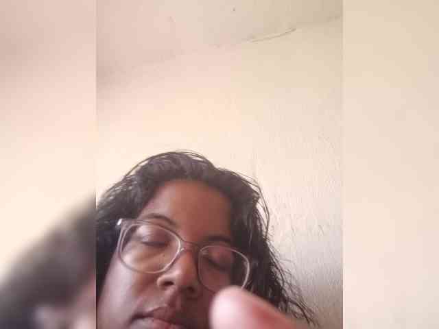 IndianBeaut webcam