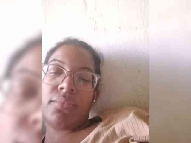 Modelo: IndianBeaut