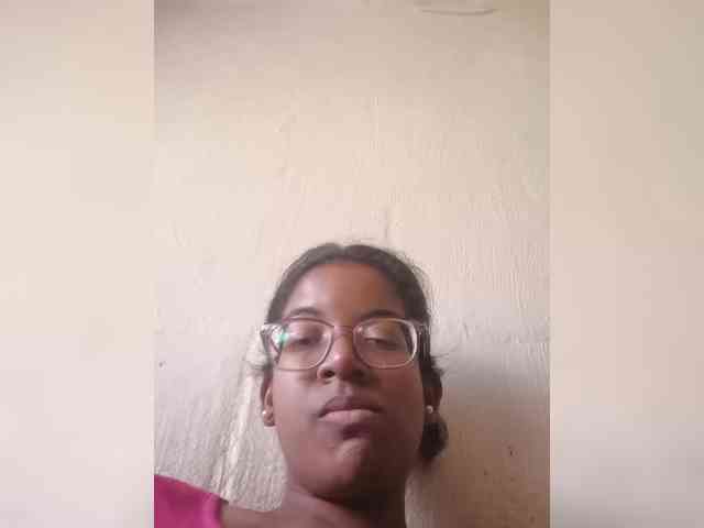 Model: IndianBeaut