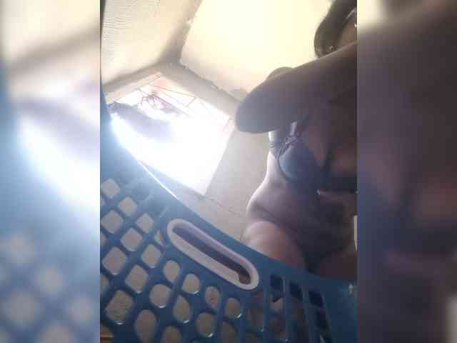 IndianBeaut webcam
