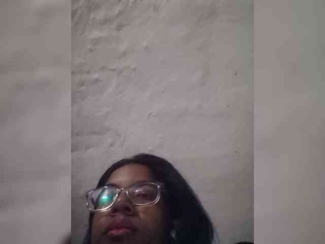 IndianBeaut webcam