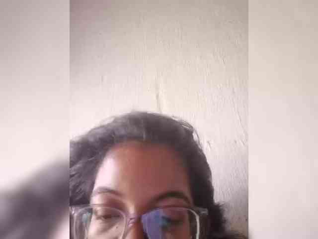 Model: IndianBeaut