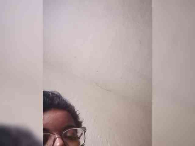 IndianBeaut webcam
