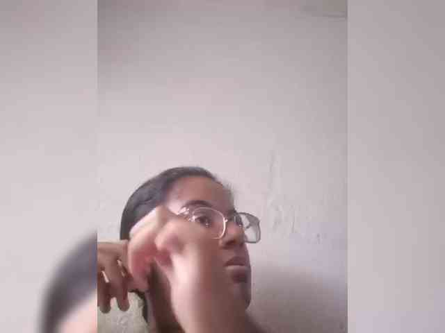 IndianBeaut webcam