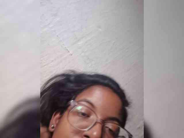 Model: IndianBeaut